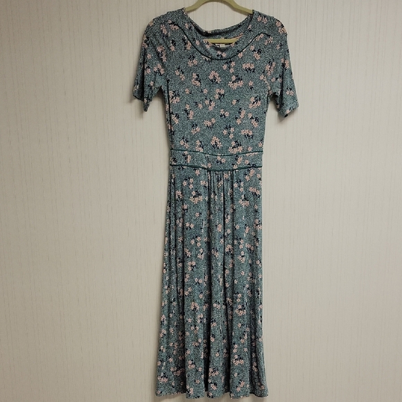 Boden Dresses & Skirts - Boden Green Midi Ava Jersey Dress w Pink Floral Print Sz 6. Office Spring Church